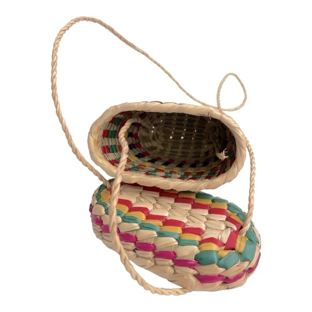 Vintage Woven Basket Shoulder Bag Crossbody Attached Lid